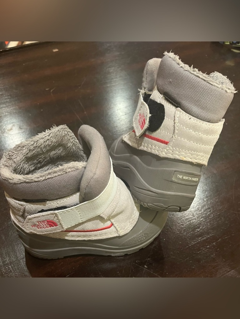 The North Face Toddler Alpenglow Boots Size US 8/EUR 25
